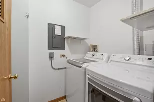 490 Westwood Ct, Crystal Lake, IL 60014 - Photo 16