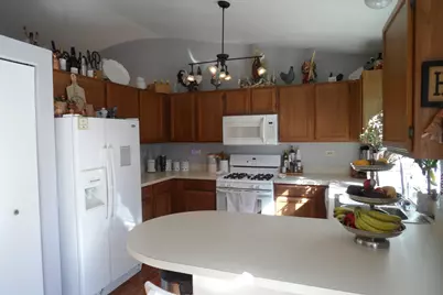 1337 Eastwood Drive, Aurora, IL 60506 - Photo 6