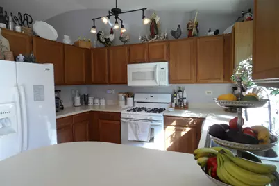 1337 Eastwood Drive, Aurora, IL 60506 - Photo 10