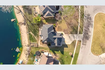 208 Santos Avenue, Minooka, IL 60447 - Photo 40