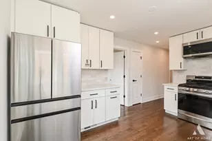 10455 S Whipple St, Chicago, IL 60655 - Photo 10