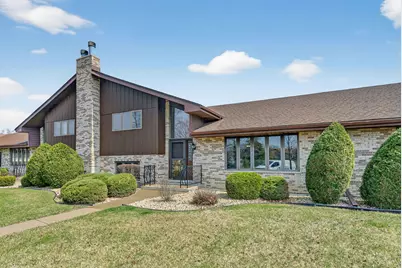 10536 Illinois Court, Orland Park, IL 60467 - Photo 2