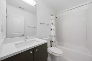 948 N Honore St, Chicago, IL 60622 - Photo 22