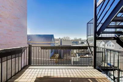 2241 W Roscoe Street #3, Chicago, IL 60618 - Photo 20
