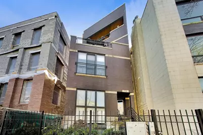 2241 W Roscoe Street #3, Chicago, IL 60618 - Photo 38