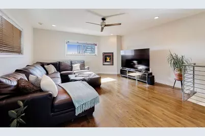 2241 W Roscoe Street #3, Chicago, IL 60618 - Photo 24