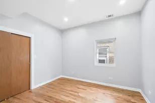 4918 N Spaulding Ave, Chicago, IL 60625 - Photo 4