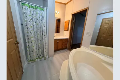 4004 Bluff Drive, Belvidere, IL 61008 - Photo 12