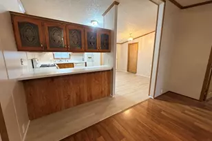 4004 Bluff Dr, Belvidere, IL 61008 - Photo 4