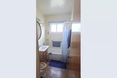 829 N Roy Avenue, Melrose Park, IL 60164 - Photo 6