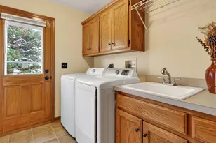 3700 Charlemaine Dr, Aurora, IL 60504 - Photo 28