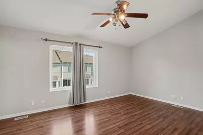 1870 Middlebury Drive, Aurora, IL 60503 - Photo 14
