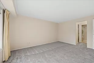 720 St Andrews Ln, Crystal Lake, IL 60014 - Photo 14