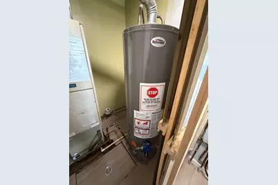 609 E Clay Street, Clifton, IL 61727 - Photo 44