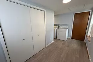 609 E Clay St, Clifton, IL 61727 - Photo 40