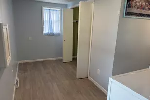 609 E Clay St, Clifton, IL 61727 - Photo 38