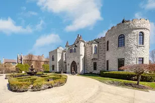 3015 Lincoln Rd, Oak Brook, IL 60523 - Photo 2