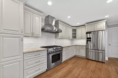 270 S Ott Avenue, Glen Ellyn, IL 60137 - Photo 12