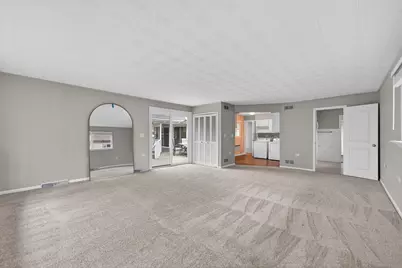 270 S Ott Avenue, Glen Ellyn, IL 60137 - Photo 16