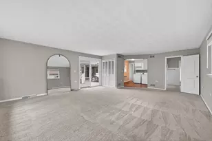 270 S Ott Ave, Glen Ellyn, IL 60137 - Photo 16