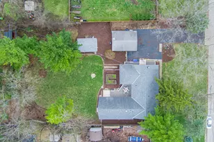 270 S Ott Ave, Glen Ellyn, IL 60137 - Photo 40