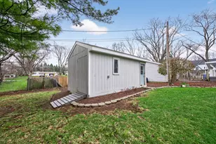 270 S Ott Ave, Glen Ellyn, IL 60137 - Photo 36