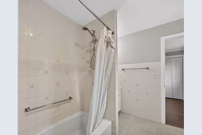 270 S Ott Avenue, Glen Ellyn, IL 60137 - Photo 18