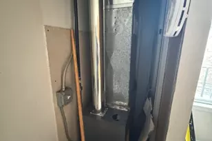 2127 S Fairfield Ave, Chicago, IL 60608 - Photo 8