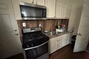 2127 S Fairfield Ave, Chicago, IL 60608 - Photo 4