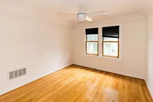 3246 N Richmond St, Chicago, IL 60618 - Photo 2