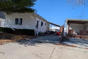 911 N Elm St, Champaign, IL 61820 - Photo 4