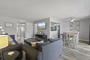 7301 Evergreen Dr, Orland Park, IL 60462 - Photo 10