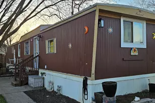 57 Curricle Rd, Wheeling, IL 60090 - Photo 1