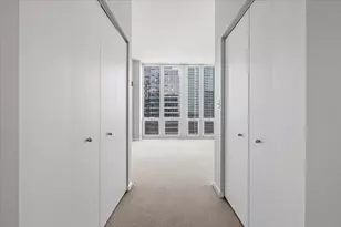 1600 S Indiana Ave, Chicago, IL 60616 - Photo 8