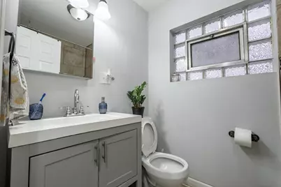 6825 S Rockwell Street, Chicago, IL 60629 - Photo 16