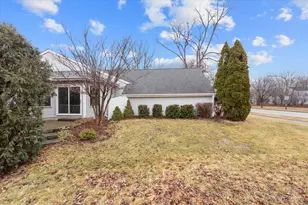 1095 Devonshire Ave, Naperville, IL 60540 - Photo 36