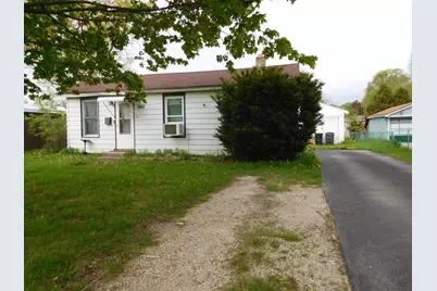1069 Douglas Avenue, Aurora, IL 60505 - Photo 1