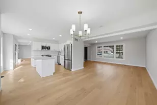 6S656 Avon Ct, Naperville, IL 60540 - Photo 6