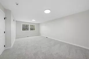 6S656 Avon Ct, Naperville, IL 60540 - Photo 12