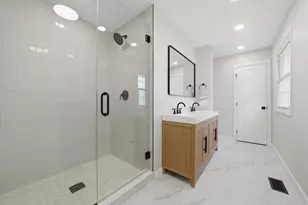 6S656 Avon Ct, Naperville, IL 60540 - Photo 14