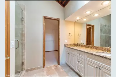 1551 Edgewood Road, Lake Forest, IL 60045 - Photo 10