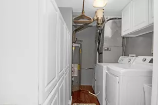 8137 Chestnut Dr, Palos Hills, IL 60465 - Photo 26