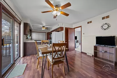 27W285 Bauer Road, Naperville, IL 60563 - Photo 12