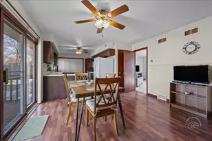 27W285 Bauer Rd, Naperville, IL 60563 - Photo 12