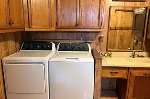 24 W Sloan St, Harrisburg, IL 62946 - Photo 8