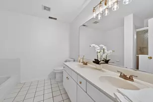 99 Ione Dr, South Elgin, IL 60177 - Photo 8