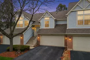 99 Ione Dr, South Elgin, IL 60177 - Photo 2