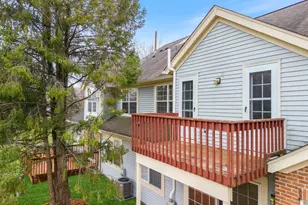 99 Ione Dr, South Elgin, IL 60177 - Photo 32