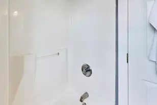 1317 W Grove St, Arlington Heights, IL 60005 - Photo 36