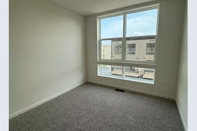 347 Summit Circle, Lombard, IL 60148 - Photo 12